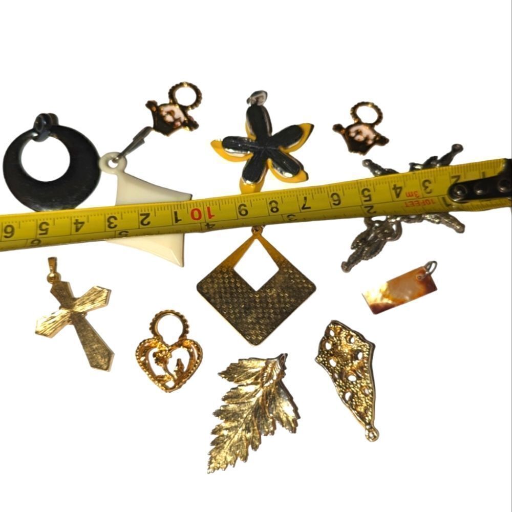 Vintage lot of pendant accessories jewelry - Picture 5 of 5
